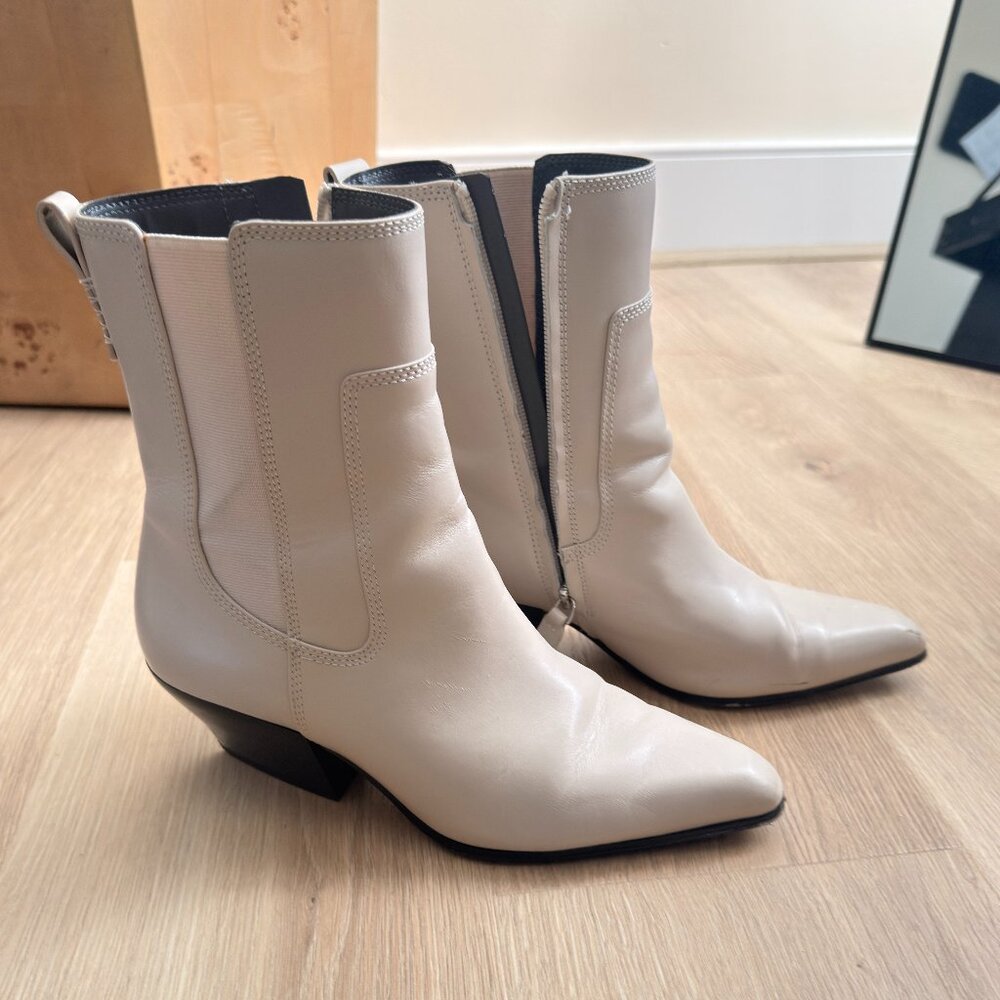 Franco Sarto Women's Anina Western Ankle Booties White, Size : 8M